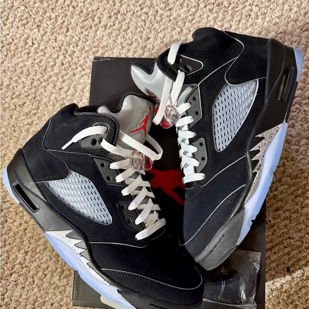 Jordan 5 Retro OG Black Metallic Reimagined - Size 9.5